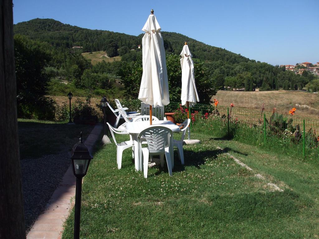 I Castagnini Leilighet Montecatini Val di Cecina Eksteriør bilde